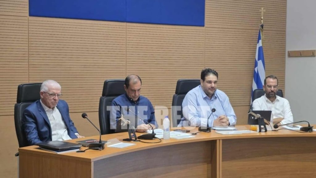 Σύσκεψη για τις πυρκαγιές στην Δυτική Ελλάδα – Άξονας πέντε δράσεων για την αποκατάσταση των ζημιών