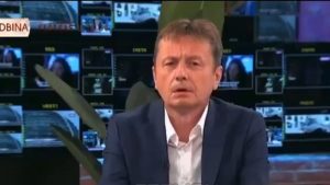 Σέρβος υπουργός έπαθε εγκεφαλικό σε ζωντανή μετάδοση τηλεοπτικής εκπομπής – Νοσηλεύεται σε κρίσιμη κατάσταση (βίντεο)