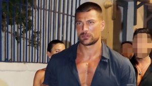 Simone Susinna: Ο πρωταγωνιστής του «365 Days» ξανά στη Μύκονο – Βίντεο από τις διακοπές του