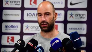 Σπανούλης για Ρογκαβόπουλο: Ξέρετε πολλά παιδιά 23 χρόνων που να μην θέλουν να συμμετάσχουν στην εθνική ομάδα;