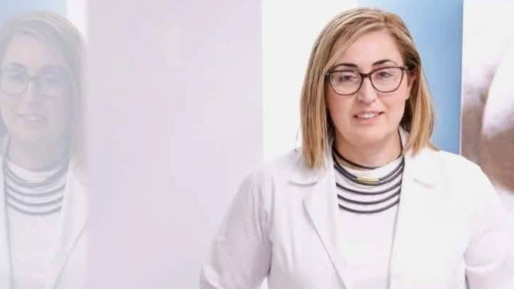 Απόστολος Βεσυρόπουλος: Η Στέλλα Αραμπατζή παίρνει τη σκυτάλη στη Βουλή