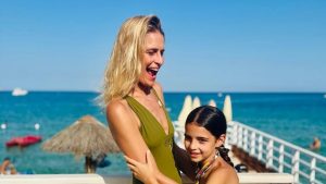 Τατιάνα Μπλάτνικ: Το φωτογραφικό άλμπουμ από το ταξίδι της στην Ταορμίνα – «Νιώθω ελεύθερη»