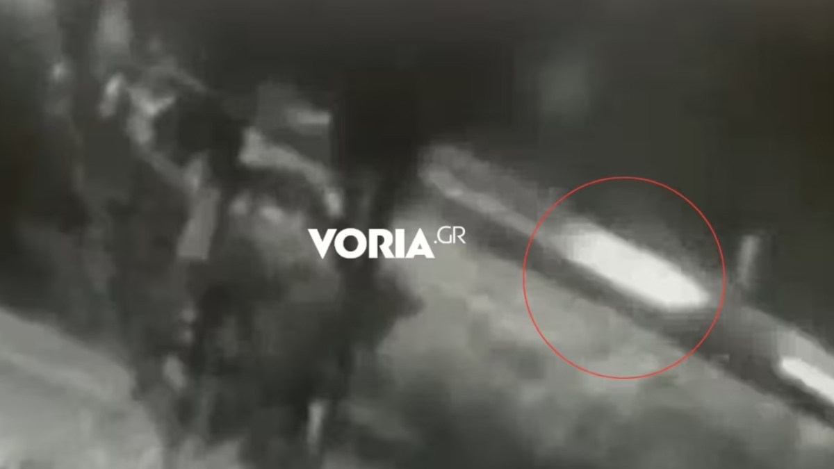 Θεσσαλονίκη: Bίντεο ντοκουμέντο λίγα λεπτά πριν το σοκαριστικό ατύχημα – Φαίνεται η  μαύρη Porsche να τρέχει με ιλιγγιώδη ταχύτητα