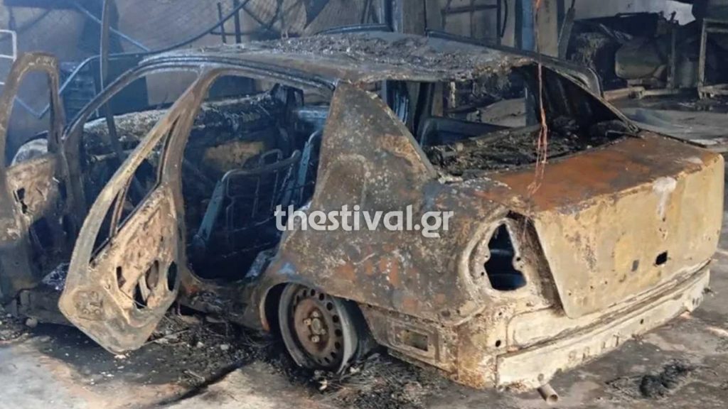Θεσσαλονίκη: Πυρκαγιά σε συνεργείο στα Λαγυνά – Ζημιές χωρίς κινδύνους για κατοικίες (εικόνες, βίντεο)