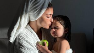 Ιωάννα Τούνη: Ο ασυνήθιστος τρόπος με τον οποίο έκοψε την πιπίλα στον Πάρη – Τι αποκάλυψε