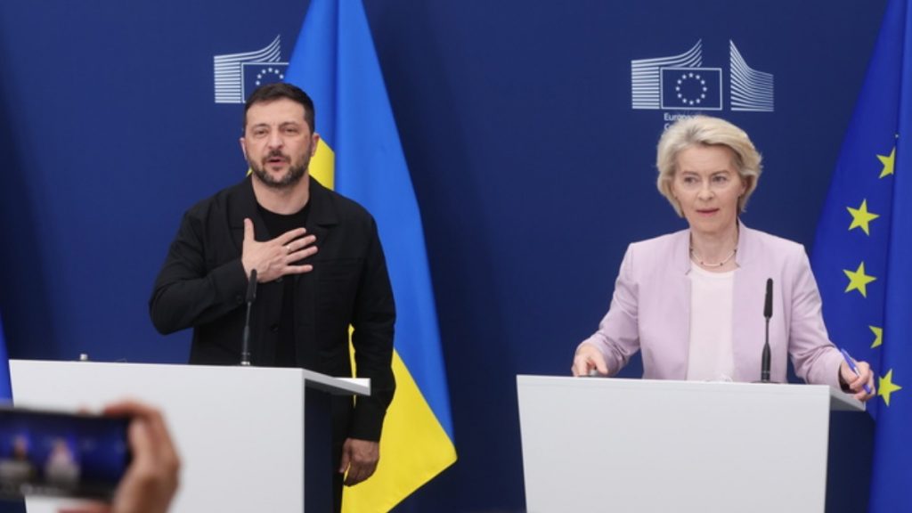 Φον ντερ Λάιεν: “Η Ευρώπη θα συνεχίζει να στηρίζει την Ουκρανία για όσο χρειαστεί” – Ζελένσκι: “Δεν είναι έτοιμη η Ρωσία για τριμερή σύνοδο”