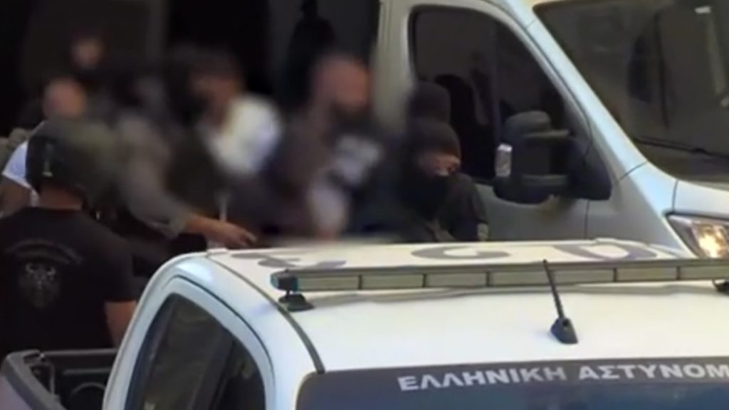 Κρήτη: Πώς είχαν μοιράσει τους ρόλους τα μέλη της μαφίας – Στο “κάδρο” άλλα 40 άτομα, έρχονται κι άλλες συλλήψεις