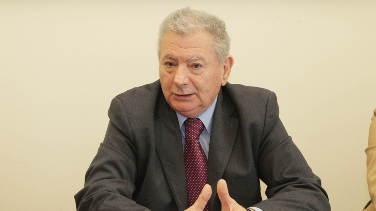 Σήφης Βαλυράκης: «Είμαι πεπεισμένος πως ο θάνατος του πατέρα μου είναι εγκληματική ενέργεια» κατέθεσε ο γιος του