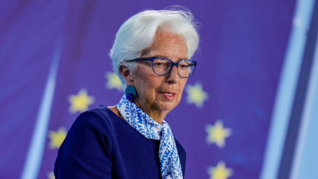 Λαγκάρντ για την κρίση στη Γαλλία: Η πτώση οποιασδήποτε κυβέρνησης στην ευρωζώνη θα ήταν “ανησυχητική”