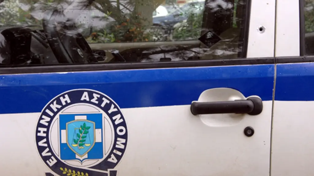 Επιχείρηση – σκούπα στα Άνω Λιόσια για ρευματοκλοπές: Ξηλώθηκαν 1.650 μέτρα καλωδίων, 12 συλλήψεις (Βίντεο)