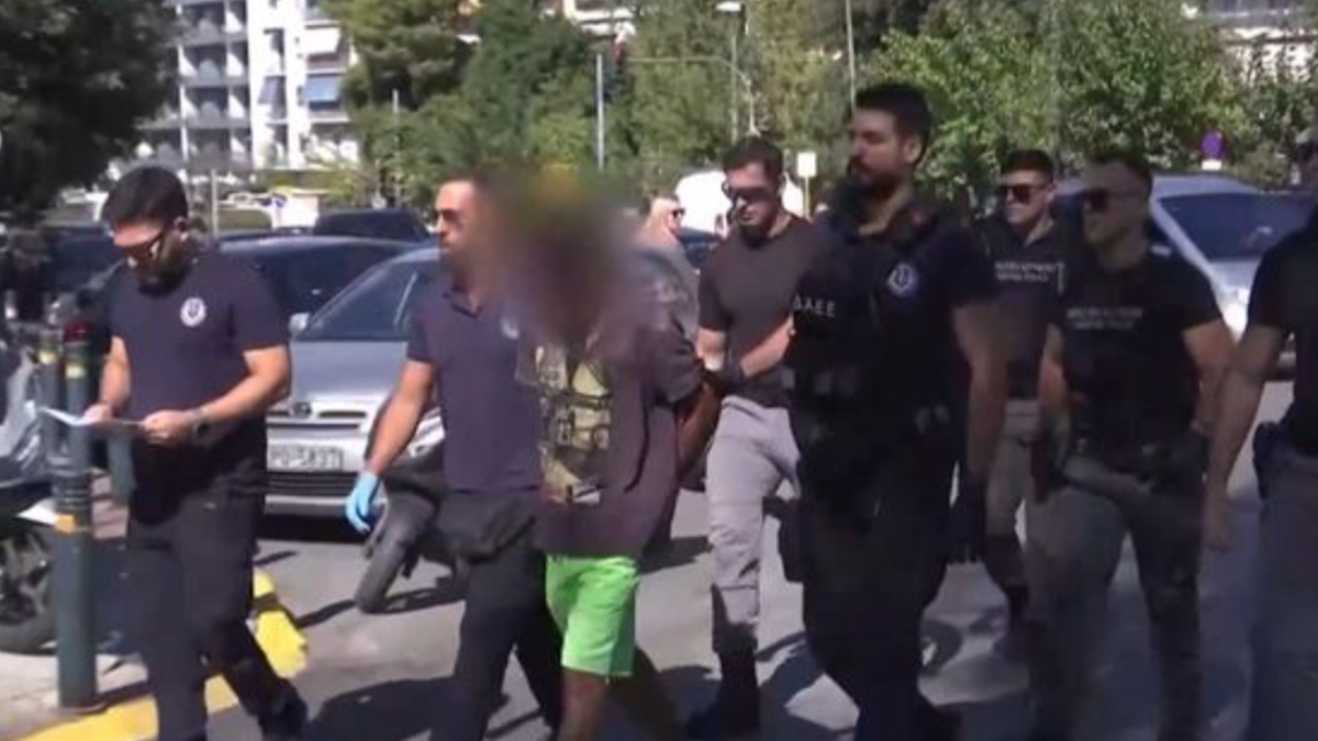 Προφυλακίστηκε ο 32χρονος για τους εμπρησμούς στον Υμηττό, “το έκανα, γιατί δεν είχα να φάω” – Τι είπε για τον ISIS