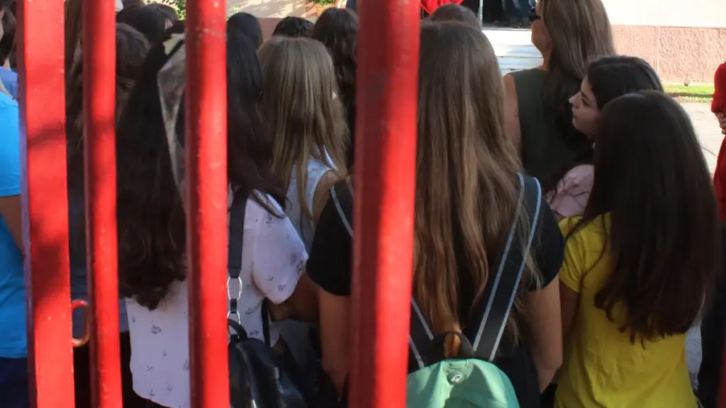 Χολαργός: 69χρονος προσεγγίζει ανήλικα παιδιά έξω από σχολεία – Γονείς σε αυξημένη επαγρύπνηση
