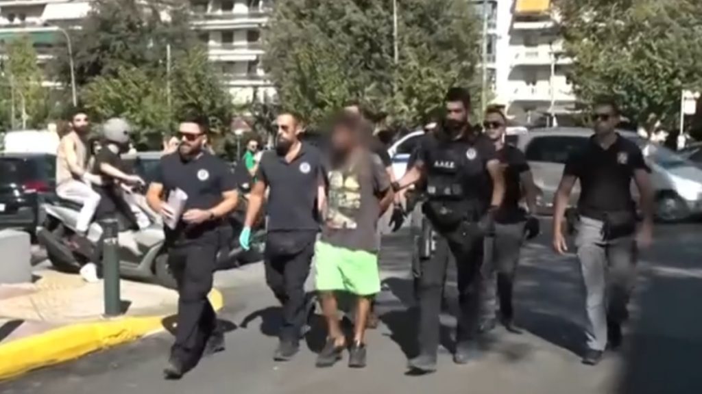 “Βίος και πολιτεία” ο 32χρονος εμπρηστής-επιδειξίας: Είχε προσαχθεί 25 φορές και είχε δηλώσει 5 διευθύνσεις
