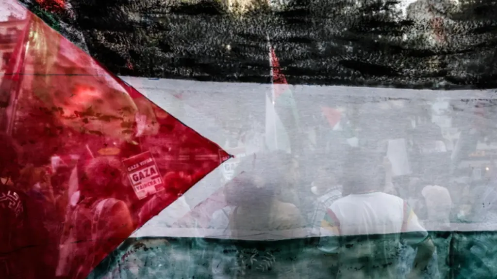 Θεωρείτε ότι η Ελλάδα πρέπει να αναγνωρίσει το παλαιστινιακό κράτος;