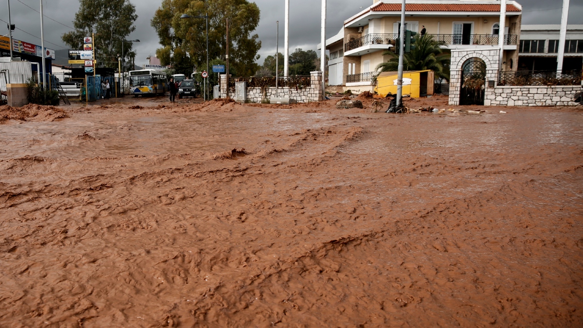 Καταβλήθηκαν αποζημιώσεις 2,9 εκατ. ευρώ σε 37 υποθέσεις αγωγών για τις τραγωδίες σε Μάτι και Μάνδρα