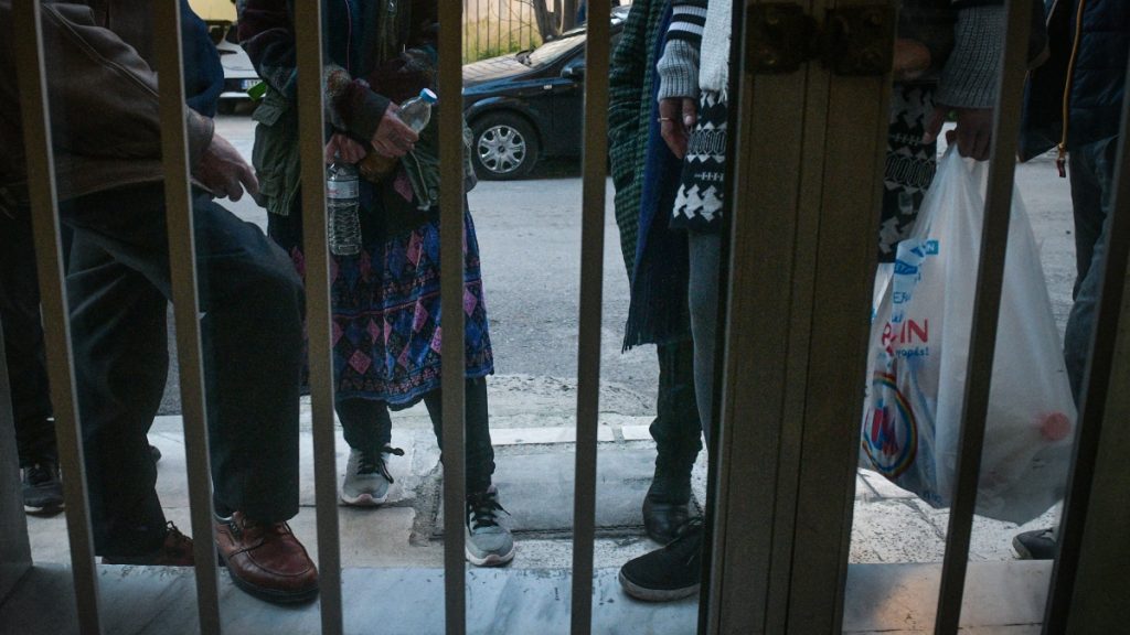 Κλείνει το υπνωτήριο των Γιατρών του Κόσμου, τι συμβαίνει – Η απάντηση του δήμου Αθηναίων στο DEBATER