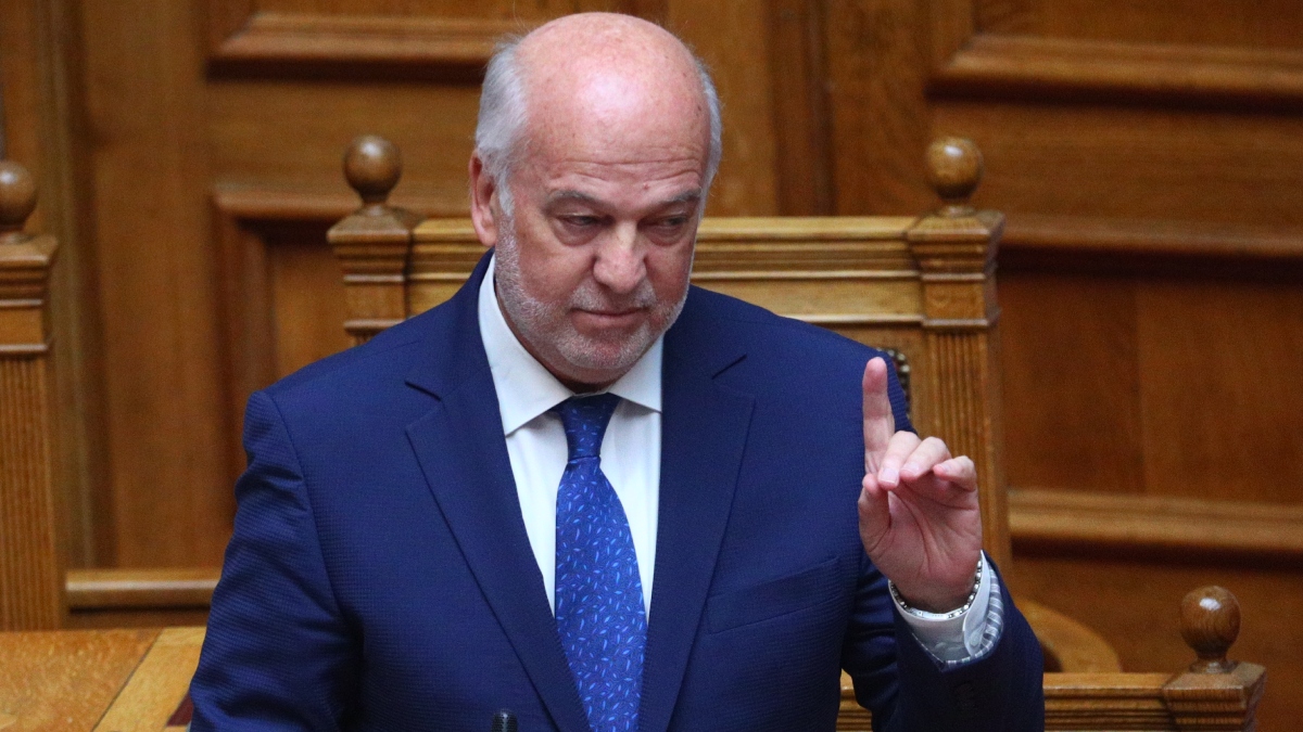 Φλωρίδης για Τέμπη: “Έχουμε ένα πολιτικό παιχνίδι πάνω σε μία εθνική τραγωδία” – Πότε θα αρχίσει η δίκη