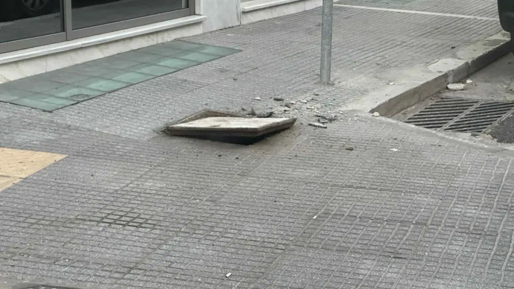 Αναστάτωση στη Λάρισα από μικροέκρηξη κοντά στην Πλατεία Εβραίων Μαρτύρων (φωτογραφίες, βίντεο)