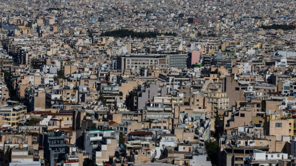 Κοινωνική αντιπαροχή: Ο νέος νόμος σε 11+1 ερωτήσεις και απαντήσεις
