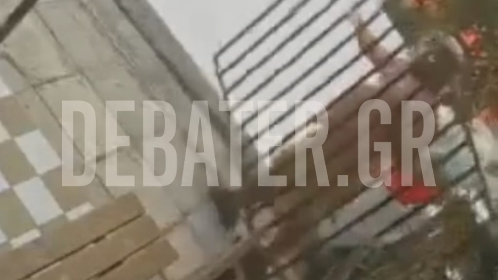 Αργυρούπολη: Έκλεψαν σιδεριές ασφαλείας από κατάστημα ρούχων (Εικόνες & Βίντεο)