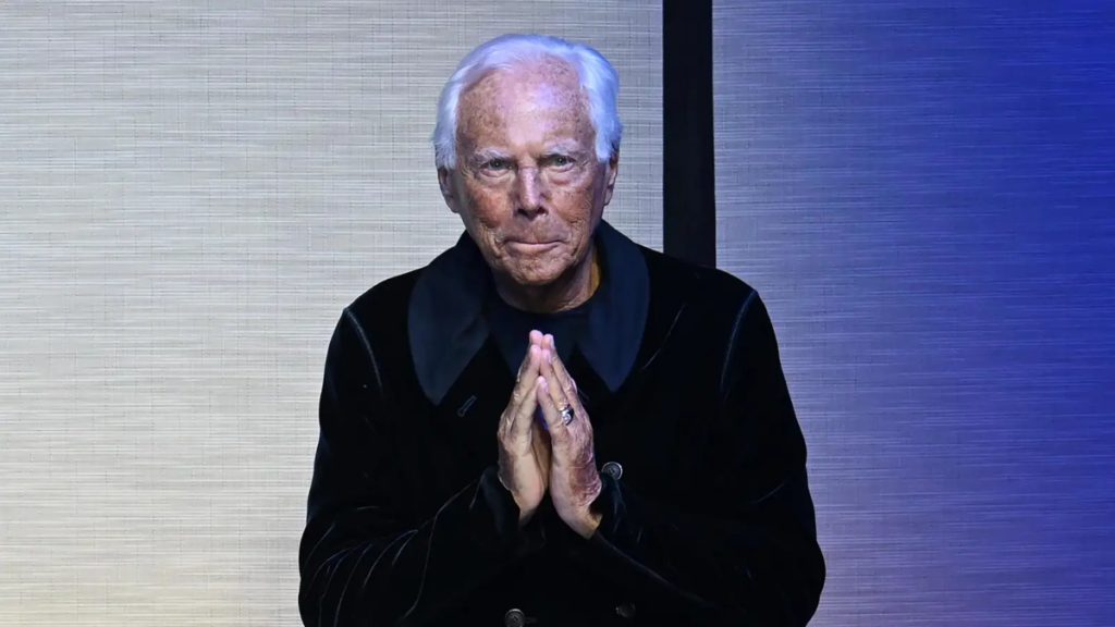 Giorgio Armani: Έλληνες celebrities αποχαιρετούν τον «θρύλο» της μόδας – Τι έγραψαν στα social media