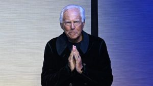 Giorgio Armani: Έλληνες celebrities αποχαιρετούν τον «θρύλο» της μόδας – Τι έγραψαν στα social media