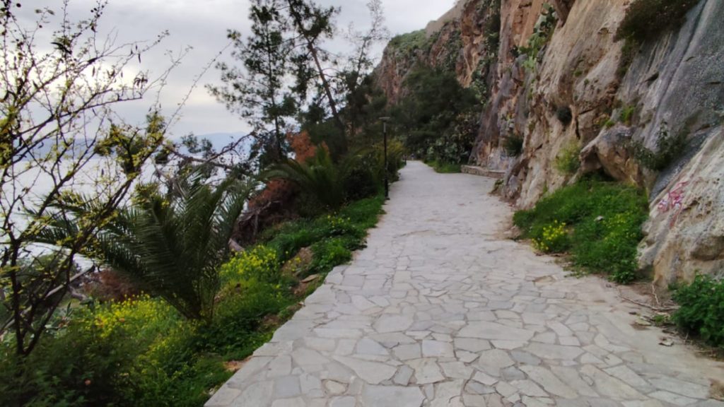 ΥΠΠΟ: Προγραμματική Σύμβαση για την προστασία και ανάδειξη της περιπατητικής διαδρομής της Αρβανιτιάς