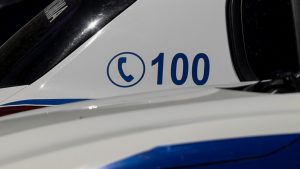 Αγία Παρασκευή: Χειροπέδες σε 29χρονο υπάλληλο μίνι μάρκετ που πούλησε αλκοόλ σε 15χρονη