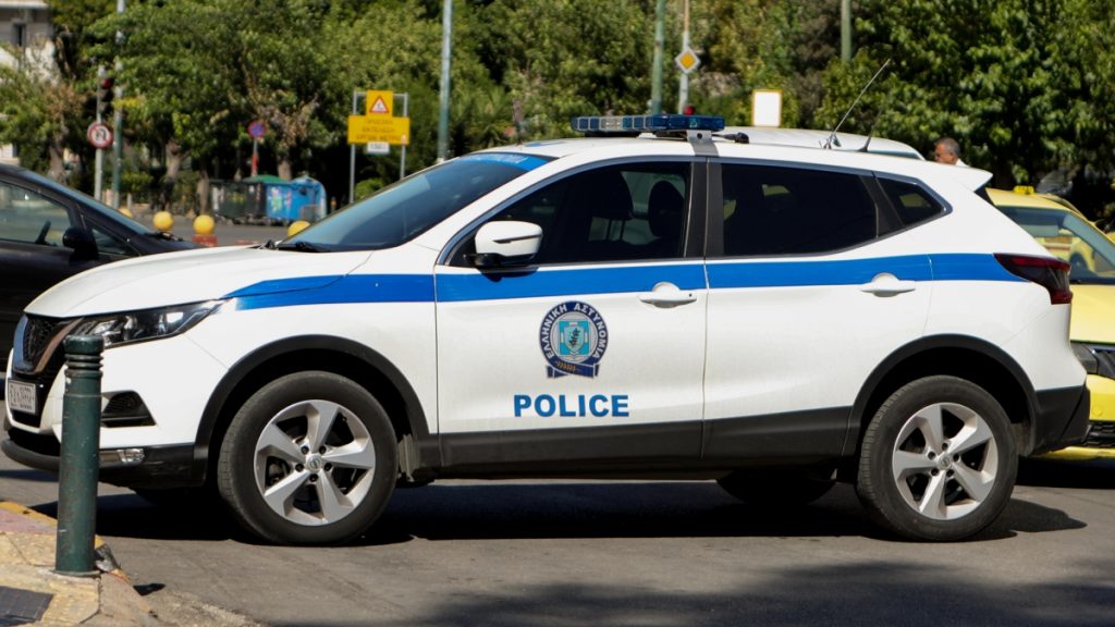Ηράκλειο: Μητέρα και γιος κατέληξαν στα κρατητήρια μετά από καυγά για το διάβασμα