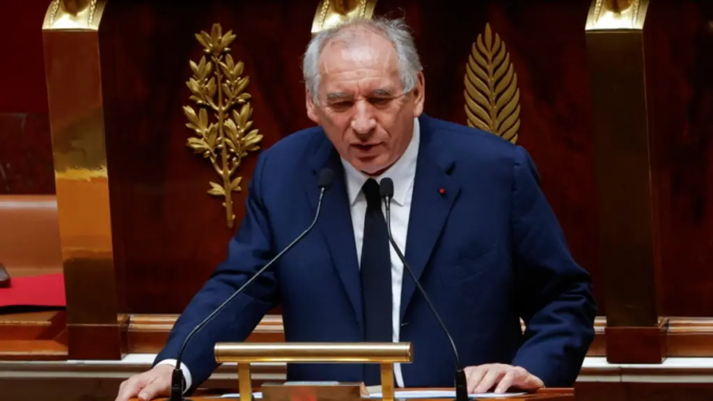 Γαλλία: Υπέβαλε την παραίτηση του ο Φρανσουά Μπαϊρού