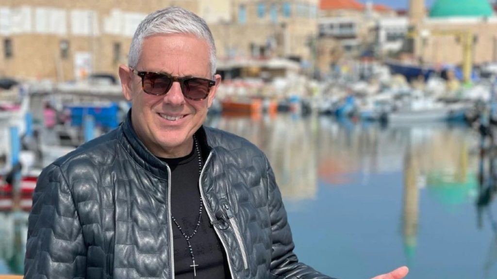 Τάσος Δούσης: Ξέσπασε για την 45χρονη οδηγό της Porsche – «Απέδειξες ότι η Ελλάδα είναι ένα τεράστιο μπου@@@λο»
