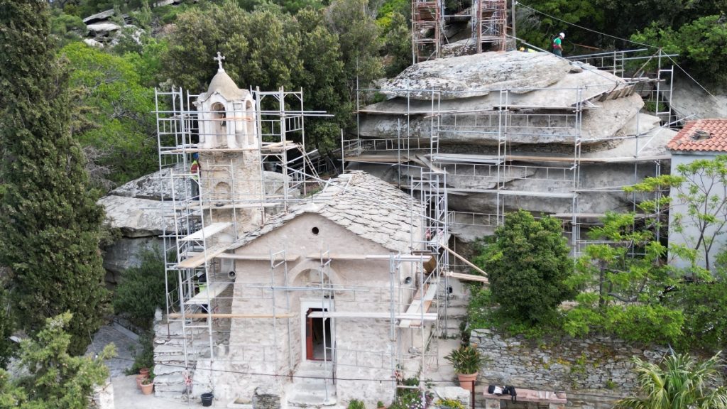 Η Λίνα Μενδώνη εγκαινίασε την αποκατεστημένη Μονή Οσίας Θεοκτίστης στον Εύδηλο
