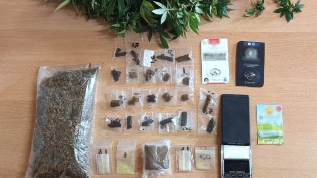 Ρέθυμνο: Χειροπέδες σε 52χρονο που είχε χασισοφυτεία και MDMA