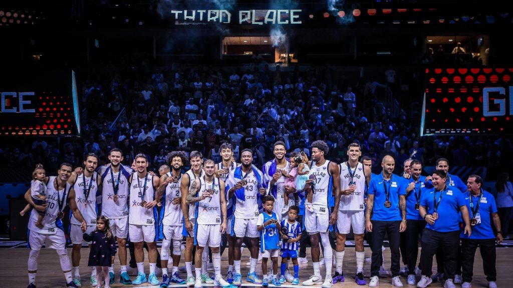 Πότε φτάνει η Εθνική μπάσκετ στην Ελλάδα με το χάλκινο μετάλλιο