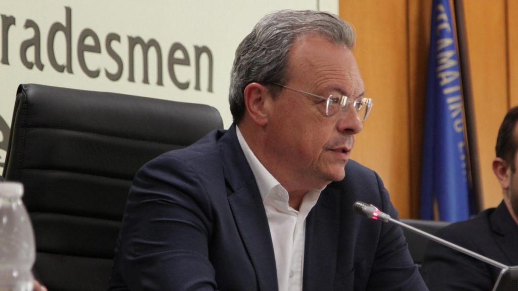 Φάμελλος: «Απαιτείται ισχυρή Πολιτεία που θα αντιμετωπίσει τα καρτέλ – Η κυβέρνηση συνεχίζει τη φοροεπιδρομή της»