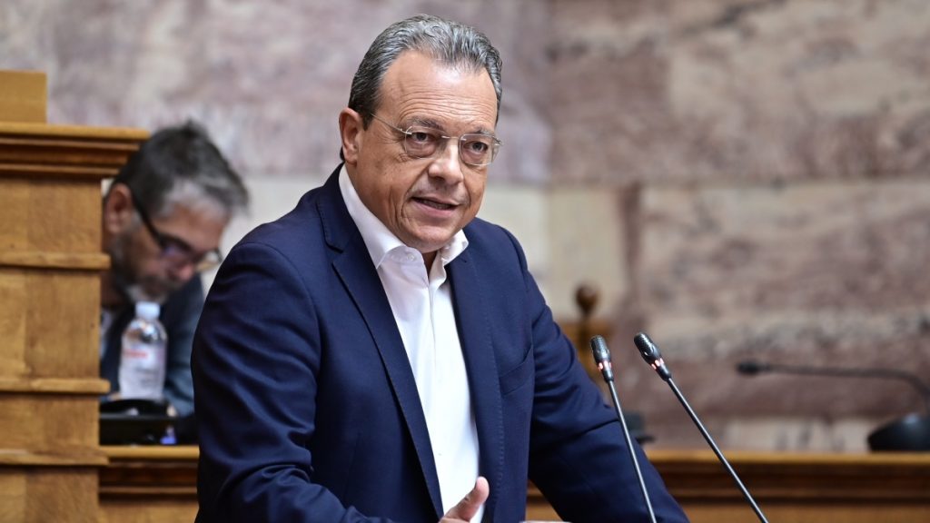 Φάμελλος στην ΚΟ του ΣΥΡΙΖΑ: Πολιτική αλλαγή για προοδευτική διακυβέρνηση – Η κυβέρνηση μετράει μέρες