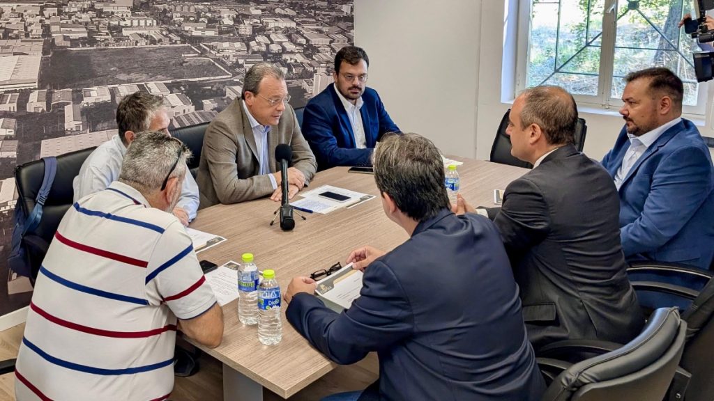 Φάμελλος: «Η χώρα χρειάζεται εθνική στρατηγική για τη βιομηχανία και όχι συνεχή εμπόδια στην μεταποίηση»