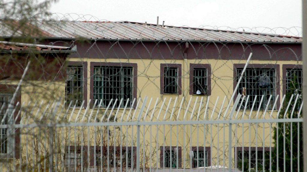 Λάρισα: Νεκρός κρατούμενος στις φυλακές – Βρέθηκε απαγχονισμένος στο κελί του