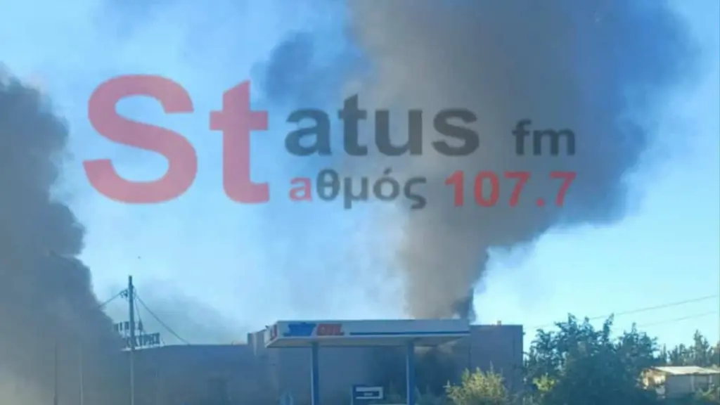 Φωτιά τώρα σε εργοστάσιο στην Μίκρα – Βίντεο από το σημείο