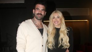 Ιωάννα Τούνη – Δημήτρης Αλεξάνδρου: Ο μικρός Πάρης ξεκίνησε το σχολείο στην Αθήνα (pics)