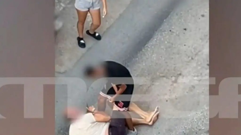 Ηράκλειο: Άγριος ξυλοδαρμός ηλικιωμένου από 14χρονο μετά από παρατήρηση (Βίντεο)