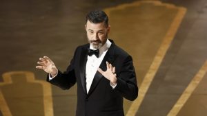 Τζίμι Κίμελ: Επιστρέφει η εκπομπή του μετά τις αντιδράσεις – Η επίσημη ανακοίνωση από την Disney