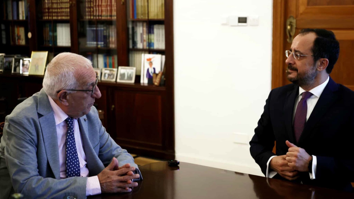 Κακλαμάνης στην Κύπρο: «Υποχρέωση μας η ενότητα για μια ελεύθερη Κύπρο χωρίς στρατεύματα κατοχής»