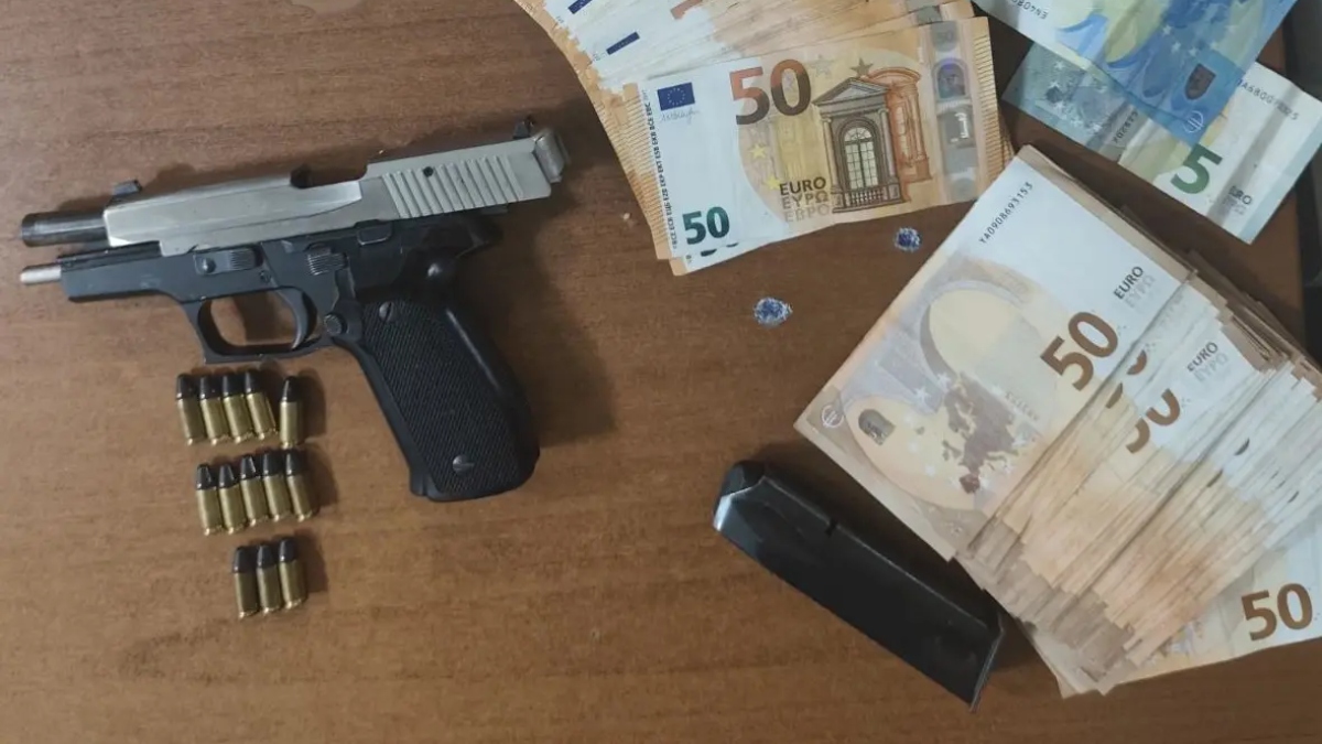 Καλλιθέα: Εντοπίστηκε παράνομο καζίνο – Συνελήφθησαν 2 άτομα