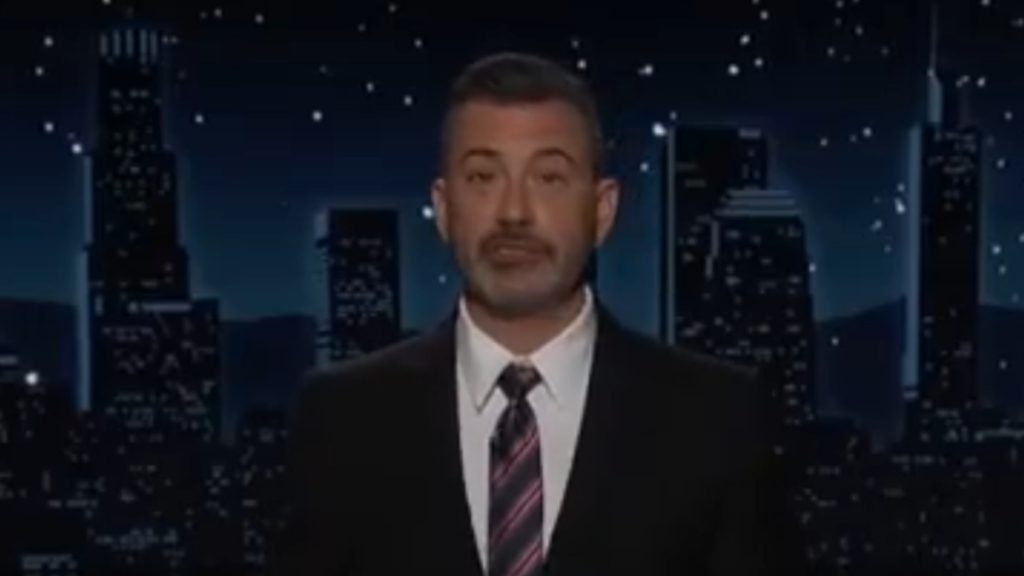 Επέστρεψε η εκπομπή του Κίμελ στο ABC: “Δεν μπορούμε να επιτρέψουμε στην κυβέρνησή να ελέγχει τι μπορούμε να λέμε στην τηλεόραση”