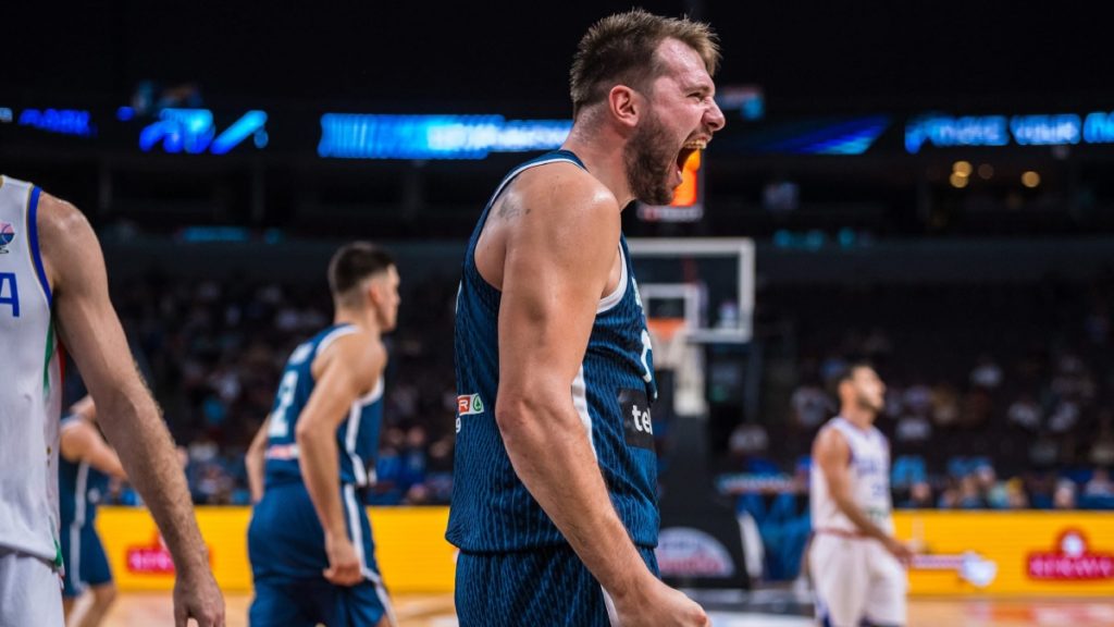 Ιταλία – Σλοβενία 77-84: Με όργια Ντόντσιτς προκρίθηκε στα προημιτελικά του EuroBasket 2025