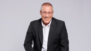 Νίκος Μάνεσης: Πρεμιέρα για 9η σεζόν στον Alpha – Αυτός είναι ο πρώτος καλεσμένος του δημοσιογράφου