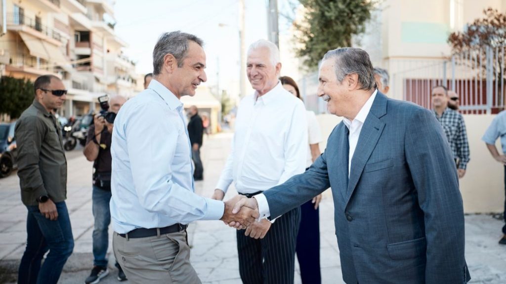 Μητσοτάκης: Επισκέφθηκε Ωνάσειο σχολείο στο Περιστέρι – “Η κυβέρνησή μας επενδύει συστηματικά στη δημόσια παιδεία”