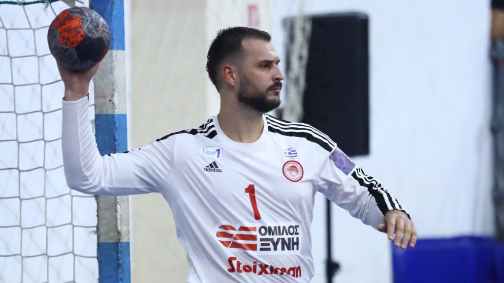 Ολυμπιακός – ΑΕΚ 24-23: «Ερυθρόλευκο» το Super Cup στο χάντμπολ Ανδρών