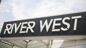 Συναγερμός για βόμβα στο River West – Εκκενώθηκε το εμπορικό